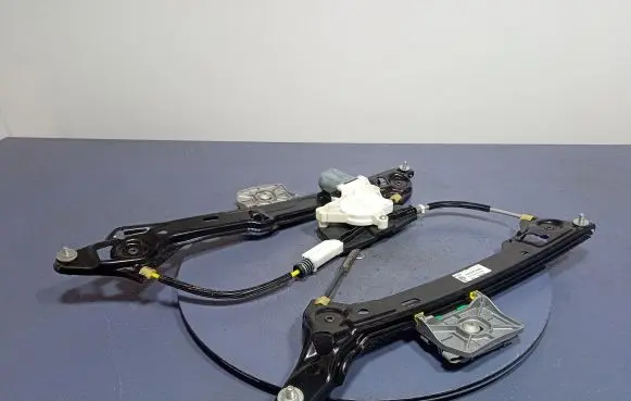 Volkswagen Arteon Rear door window regulator with motor 3G8839462B