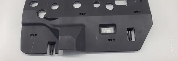 Volkswagen Touareg II Dashboard lower bottom trim panel 7P1863082