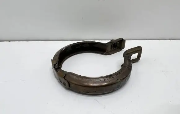 BMW 5 GT F07 Muffler pipe connector clamp 7576986