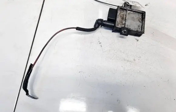 BMW 7 E65 E66 Glow plug pre-heat relay
