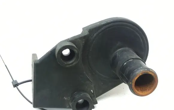 Mercedes-Benz S W116 Engine coolant pipe/hose 1168300684