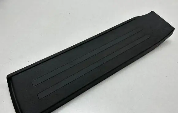 Nissan e-NV200 Front sill trim cover 76951-BJ00A