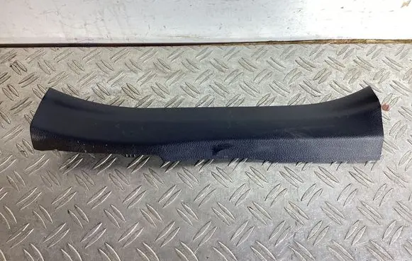 Rear sill trim cover