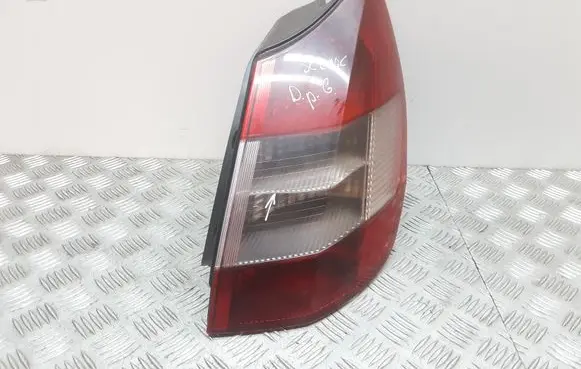 Renault Scenic II - Grand scenic II Rear/tail lights 8200127702E