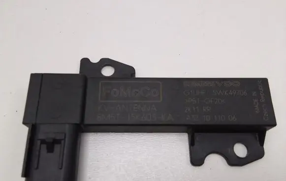 Ford B-MAX Aerial antenna amplifier 8M5T15K603KA