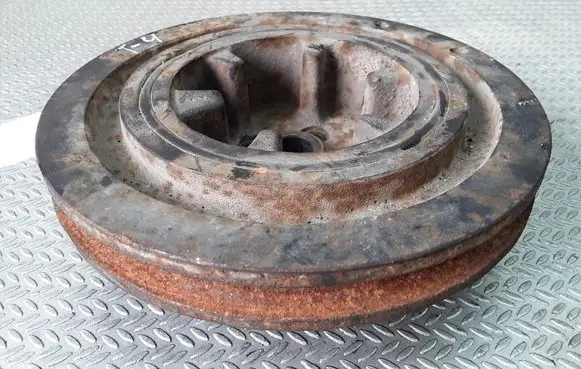 Volkswagen Transporter - Caravelle T4 Crankshaft pulley