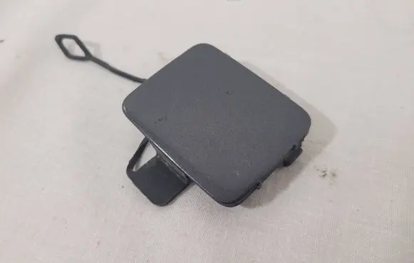 BMW 3 E90 E91 Front tow hook cap/cover 711668706 10268110 EPDM202TV
