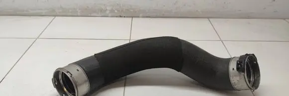 BMW 1 F40 Intercooler hose/pipe 8511338