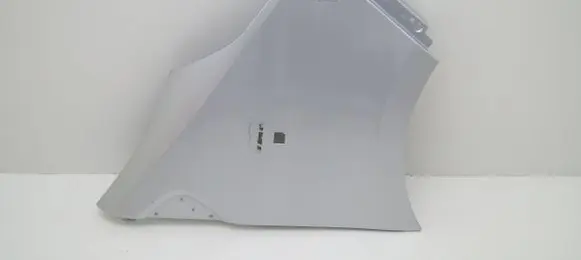 Nissan NV300 Fender