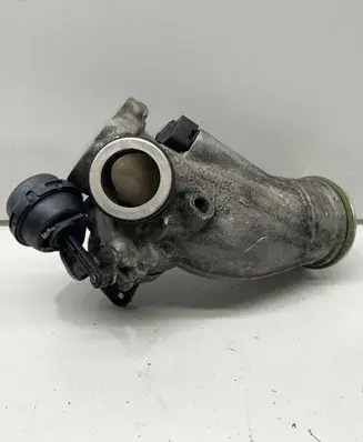 BMW 5 F10 F11 Turbo 8506392 2040391
