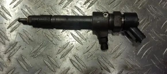 Alfa Romeo 156 Fuel injector 0445110068