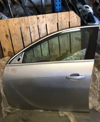 Opel Insignia A Front door