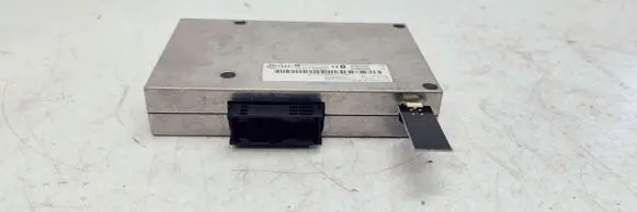 Audi A3 S3 8L Radio antenna 