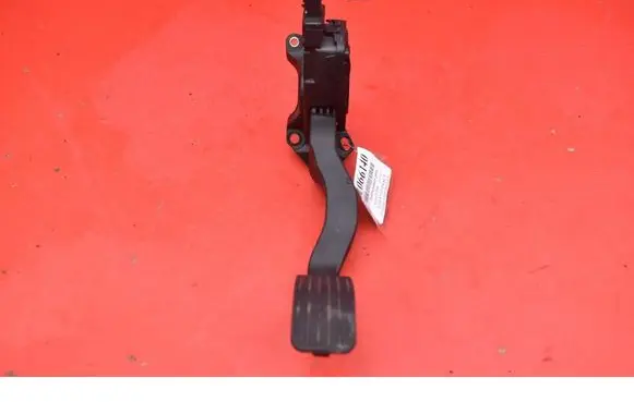 Peugeot 208 I Accelerator throttle pedal 9671433780