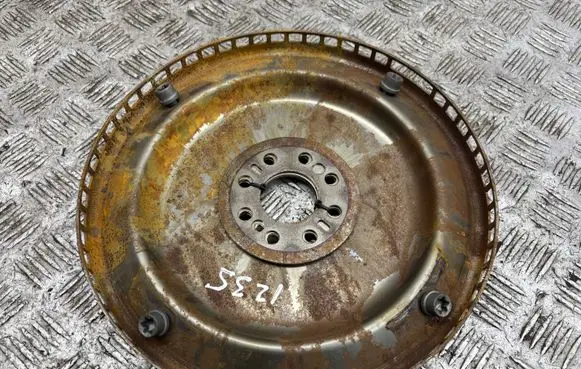 Mercedes-Benz CLS C218 X218 Flywheel 