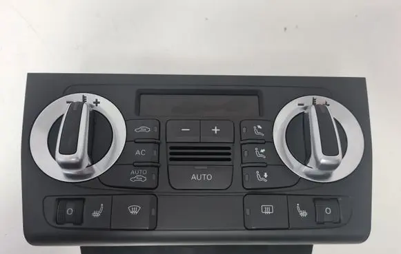 Audi A3 S3 A3 Sportback 8P Climate control unit 8P0820043BM