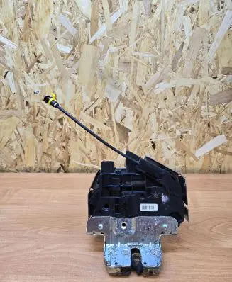 Volvo XC70 Tailgate/trunk/boot lock/catch/latch 31253447 20107 40758120