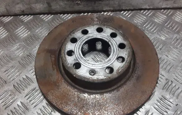Volkswagen Caddy Front brake disc