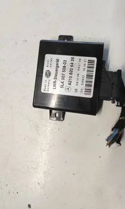 Mercedes-Benz E W210 Light module LCM 5LA00750803 A2108206426 308543