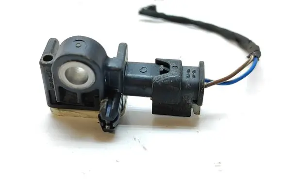 Mercedes-Benz B W246 W242 Airbag deployment crash/impact sensor A1668210151 56054085AA