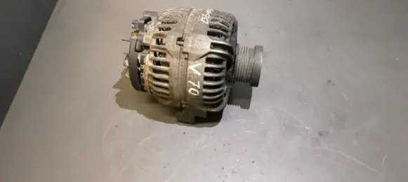 Volvo V70 Generator/alternator 30667787 0124525060