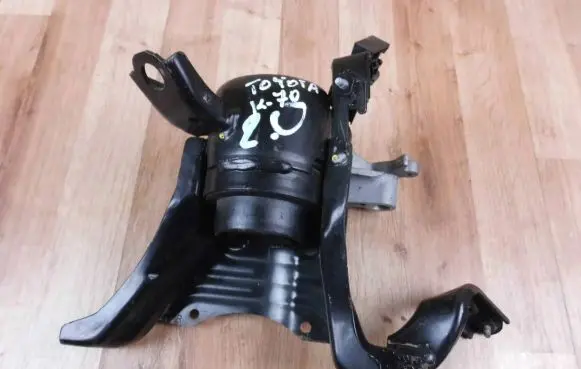 Toyota Corolla E210 E21 Engine mount bracket 1230524020