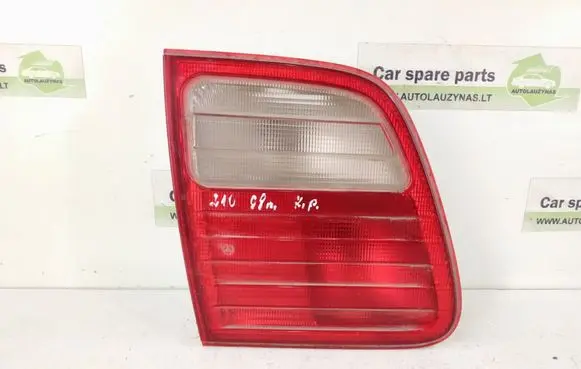 Mercedes-Benz E W210 Tailgate rear/tail lights 2108202364 A2108202364