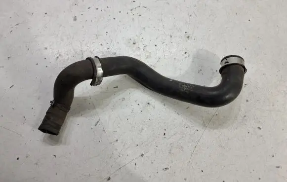 Porsche Panamera (970) Engine coolant pipe/hose 8R0955453B