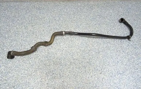 Mercedes-Benz GLC X253 C253 Engine coolant pipe/hose A2535012400