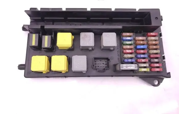 Volkswagen Crafter Fuse box set A9065450101 5B11F0117 ZGS002Q001