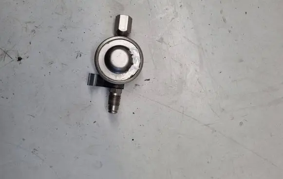 Mercedes-Benz CLS C219 Fuel pressure sensor A2194700116