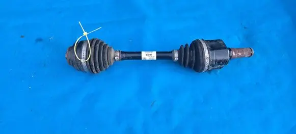 Mini One - Cooper F56 F55 Front driveshaft 8611935 31608611935