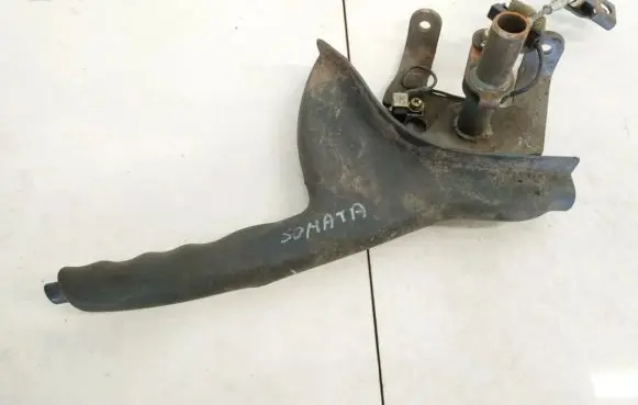 Hyundai Sonata Handbrake/parking brake lever assembly