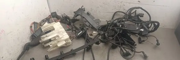 BMW 3 E90 E91 Engine installation wiring loom 7796067 7796066 7796079