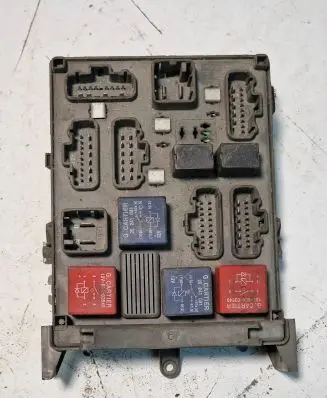 Renault Laguna II Fuse box set 518002209
