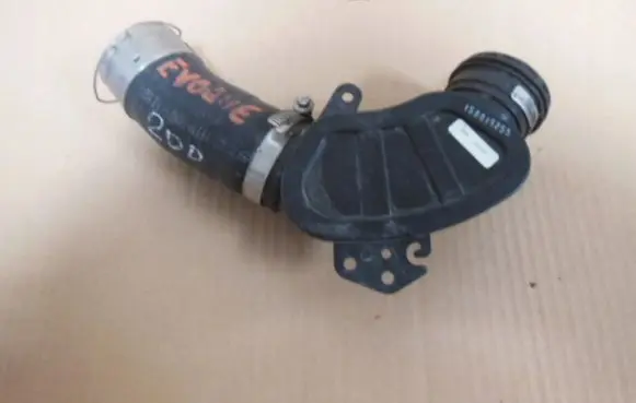Land Rover Range Rover Evoque L538 Intercooler hose/pipe GJ326C780