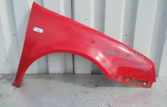 Volkswagen Golf IV Fender 53F7