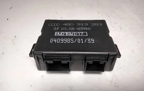 Audi A6 S6 C5 4B Parking PDC control unit/module 4B0919283 601686 040998S