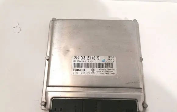 Mercedes-Benz A W168 Engine control unit/module A6681530279 0281010793