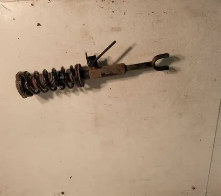 BMW 5 F10 F11 Front shock absorber with coil spring 6789403