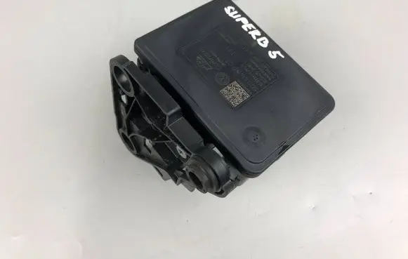 Skoda Superb B8 (3V) ABS Pump 5Q0614517CT 10062539851 28515868313