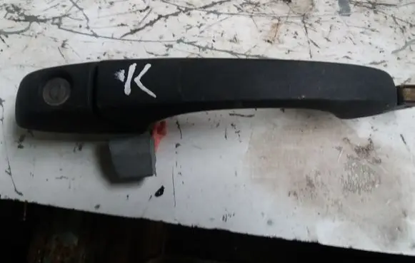 Dodge Caliber Front door exterior handle
