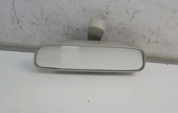 Suzuki Swift I Rear view mirror (interior) 010836