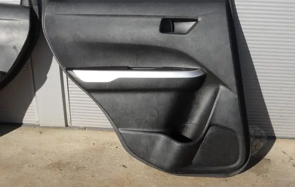 Suzuki Vitara (LY) Coupe rear side trim panel 