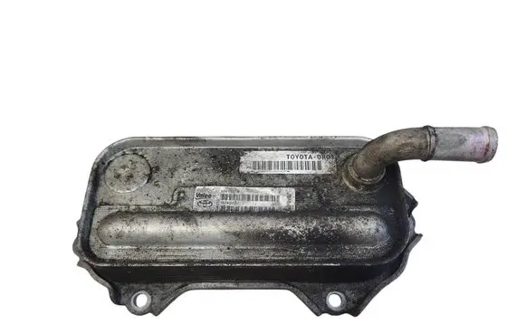 Engine oil radiator