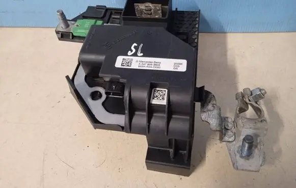 Mercedes-Benz B W247 Battery relay fuse A2479063603