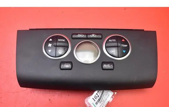 Nissan Tiida C11 Climate control unit 27500EM00A