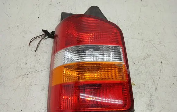 Volkswagen Transporter - Caravelle T5 Rear/tail lights 7H0945095