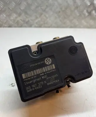 Volkswagen Golf V ABS Pump 1K0907379N 1K0614117F