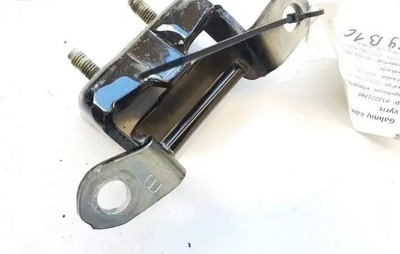 Nissan Navara D23 Rear door lower hinge 047742 A047742